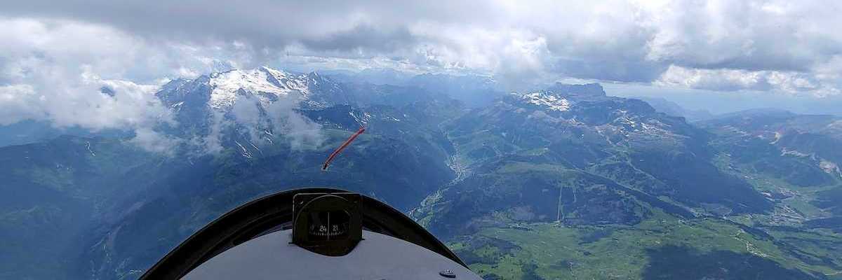 Verortung via Georeferenzierung der Kamera: Aufgenommen in der Nähe von 32020 Livinallongo del Col di Lana, Belluno, Italien in 4000 Meter